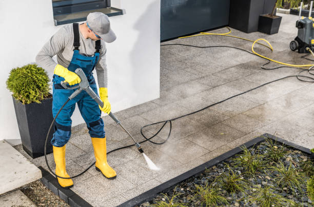Best Residential Pressure Washing Services  in Tiffin, IA